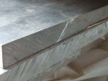 Μη συμμαχικό φύλλο αλουμινίου αργιλίου 1060 με μέσος-πυκνά για τις βιομηχανικές μονάδες